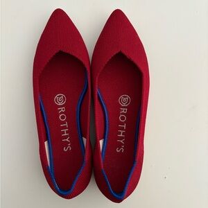 Rothy's Red Pointed Knit Flats with Blue Trim